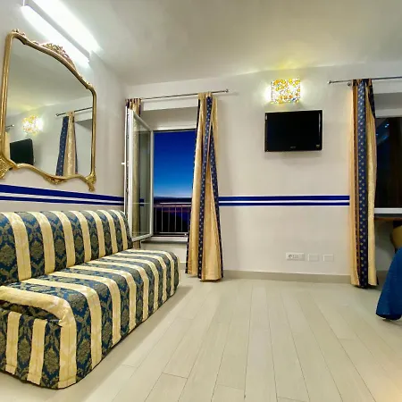 Giovanni Guest house 3*