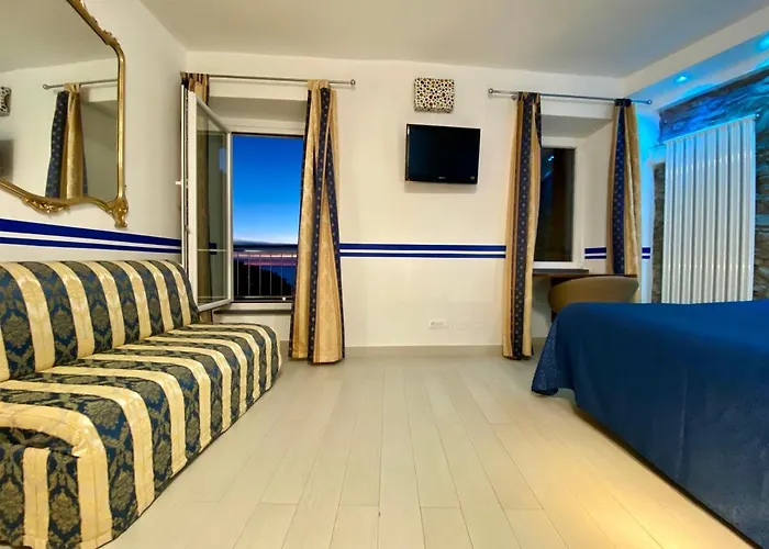 Giovanni Guest house 3*